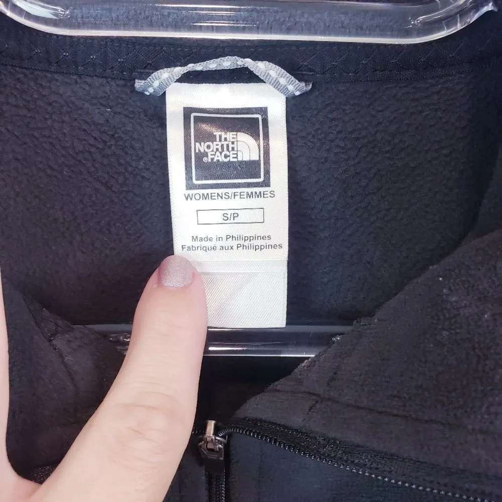 The North Face Quarter Pullover Sweater - Image 7