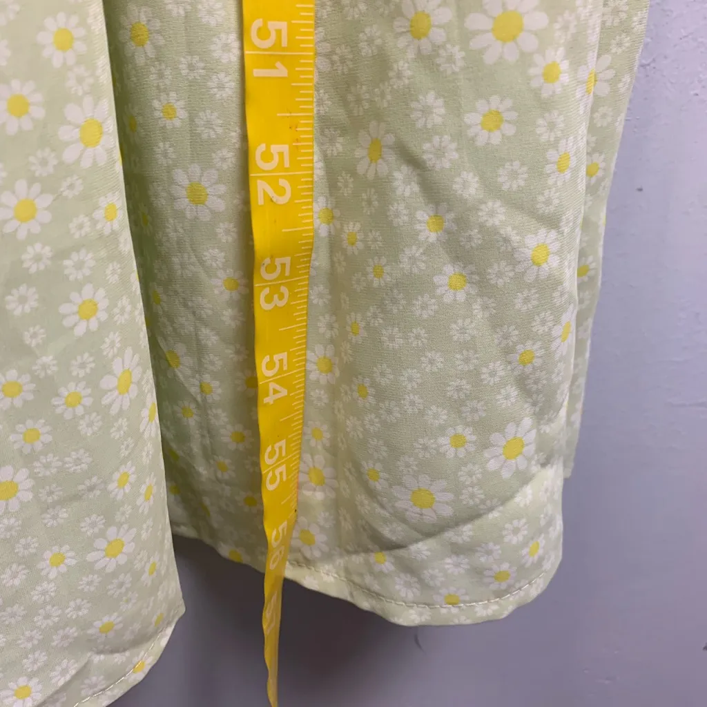 Lucca size small light green daisy flower tiered maxi dress boho cute dainty - Image 7