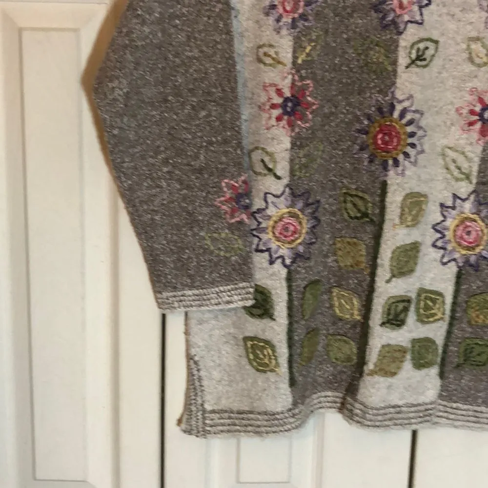 Susan Bristol Vintage Floral Sweater NWT PP - Image 4