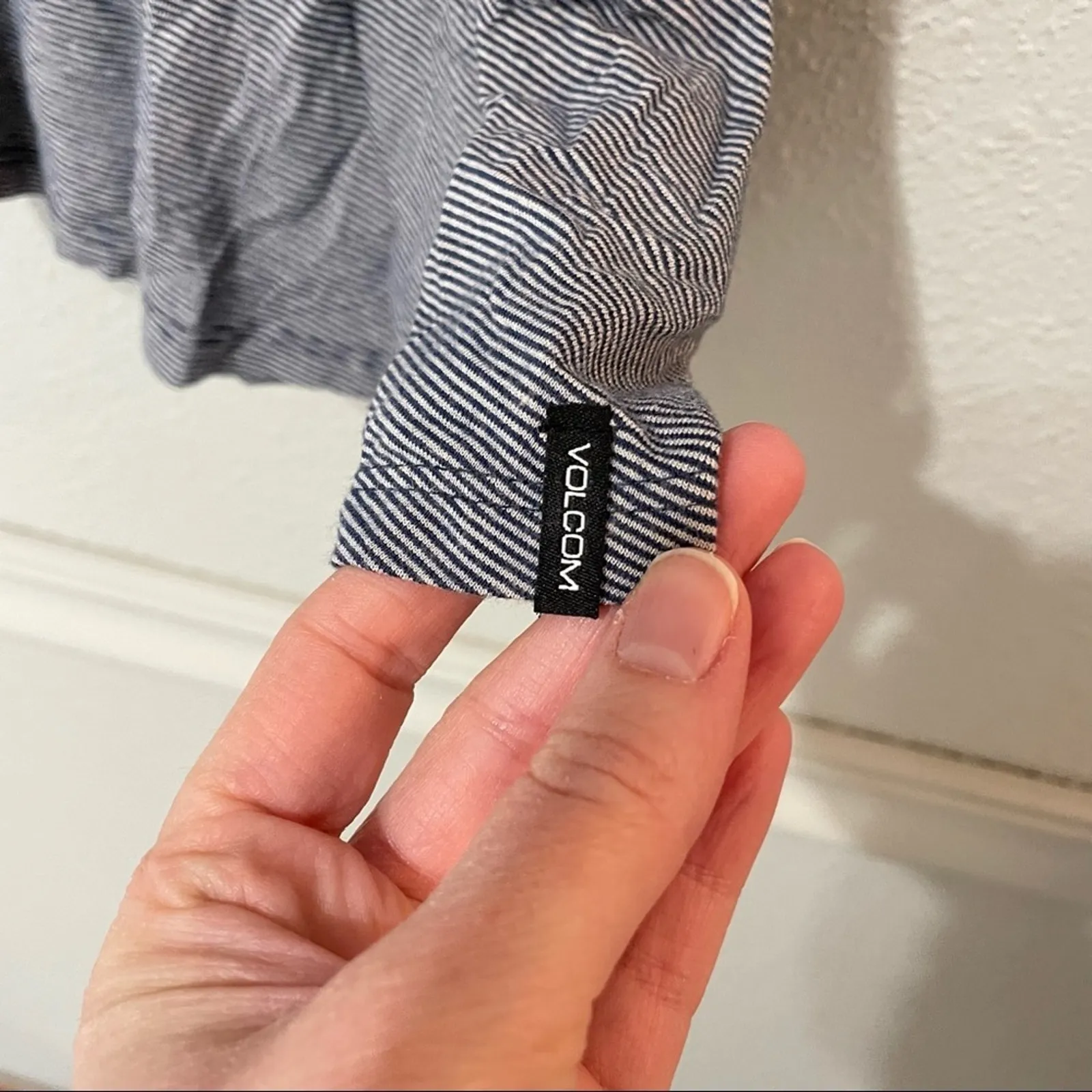 Volcom Black & White Striped Skater Mini Dress Split Sleeve Womens S Casual - Image 8