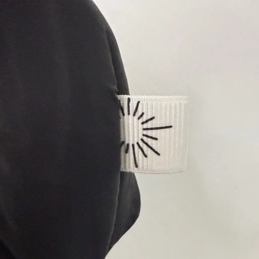 Aerie Quilted Black Cosmetic Case - Image 3