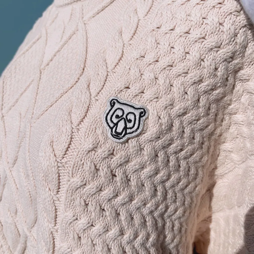 Unisex UCLA White Knitted Oversized Sweater (S) - Image 4