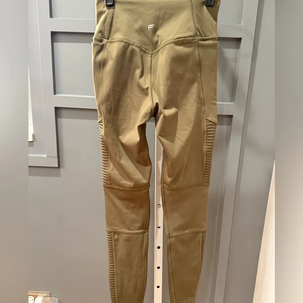 Motion365+ High-Waisted Moto Legging Size S Dark Moss - Image 5