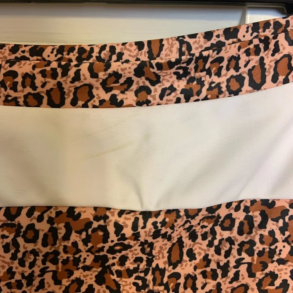 Shein SM 2 pc White & leopard tube top bikini - Image 7