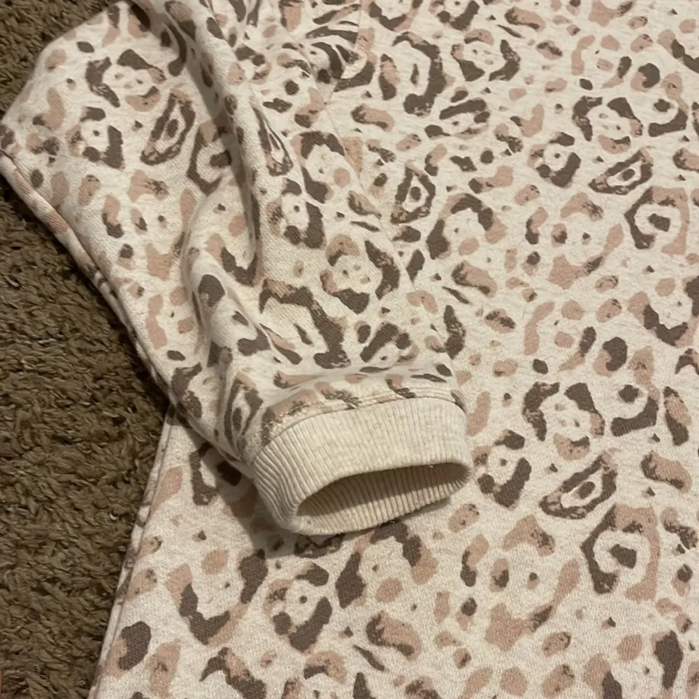 Aerie hoodie--size small-oversized - Image 3