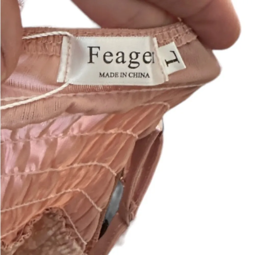 Feager Top nwt Size L - Image 7