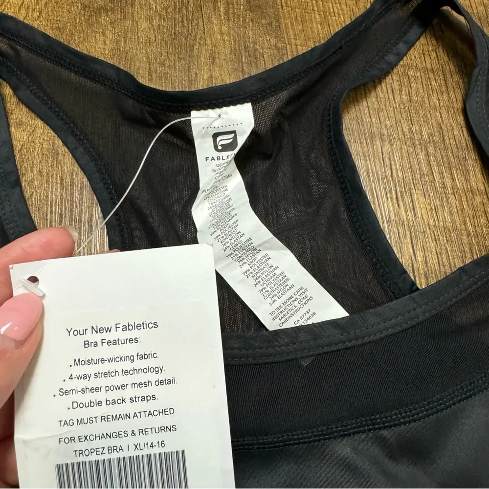 NWT Fabletics Tropez Sports Bra Sz XL Black Metallic Sheen Strappy Open Back - Image 8
