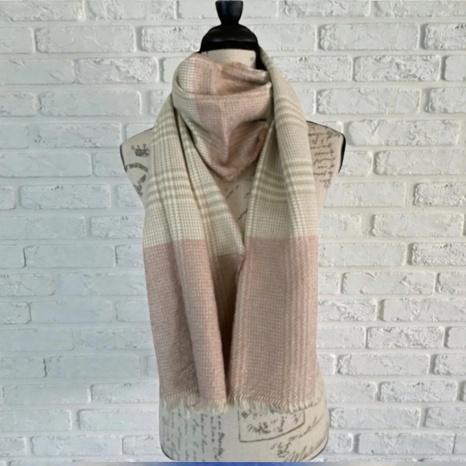 INC International Concepts Plaid Color Block Scarf  BLUSH/BEIGE NEW - Image 2