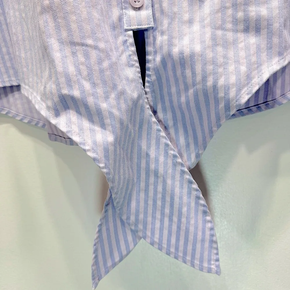 Chico’s Pale Blue Striped Button & Knotted Front 3/4 Sleeve Oxford Shirt Sz 2/L - Image 5