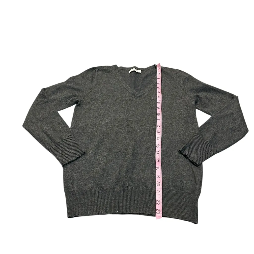 ACTIVE USA gray sweater - Image 2