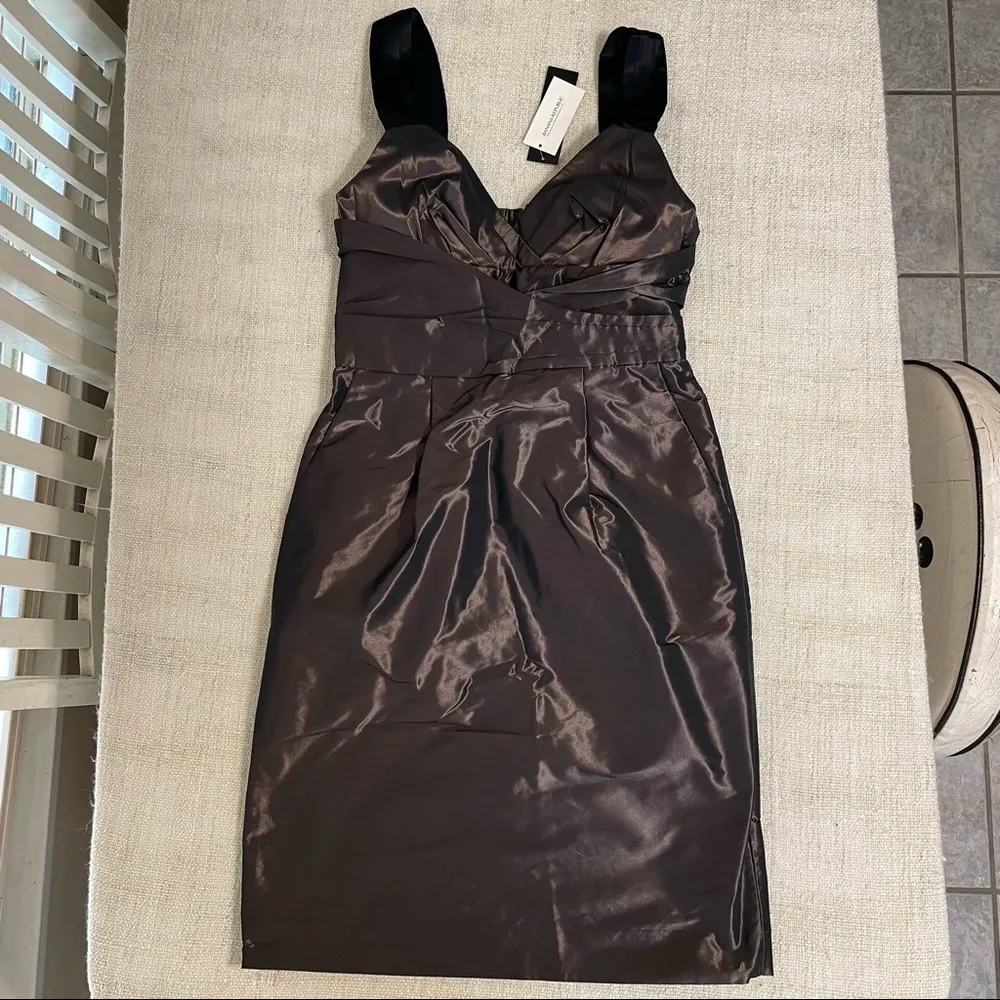 Banana Republic Women’s Sleeveless Dress - Image 5