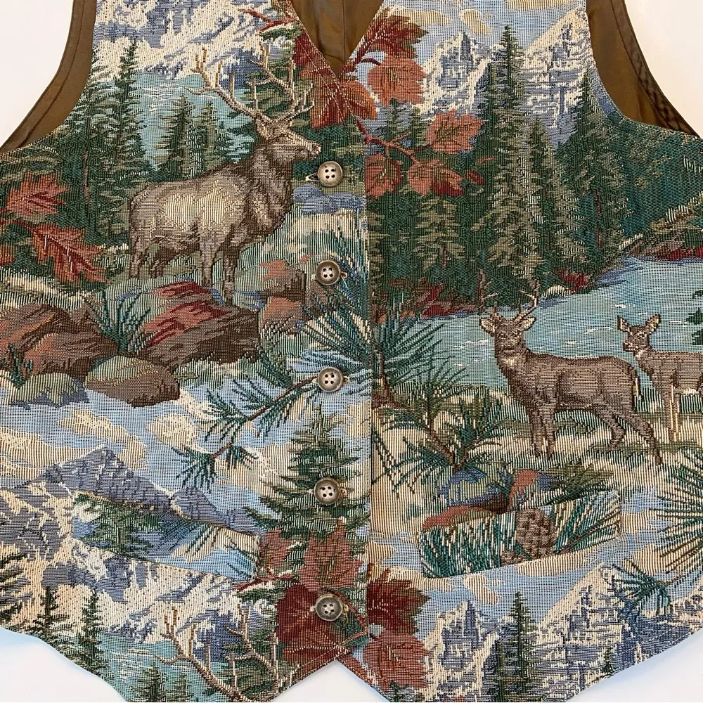Liz Claiborne Lizsport Liz Sport Claiborne Tapestry Vest Deer Mountains Trees River Size 10 - Image 2