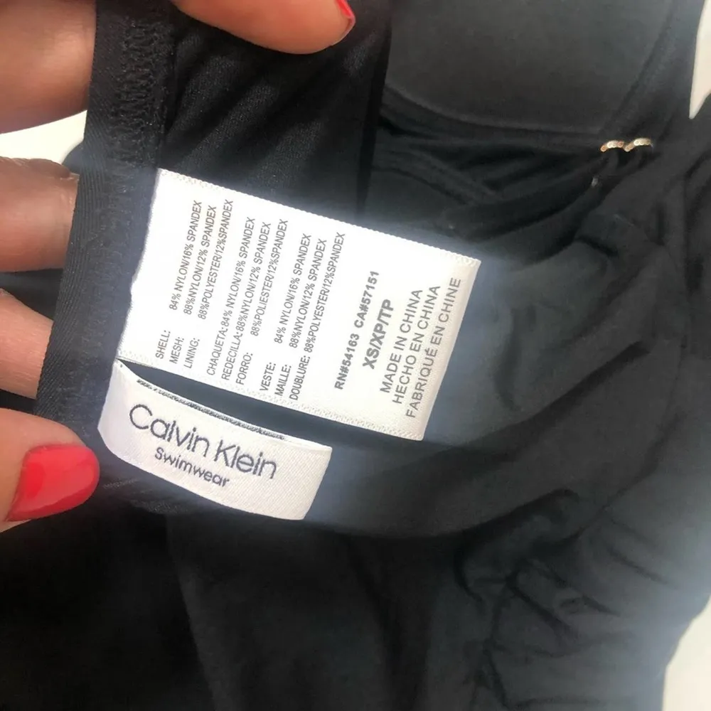 Calvin Klein BLACK Ruched Twist Tankini Swim Top - Image 9