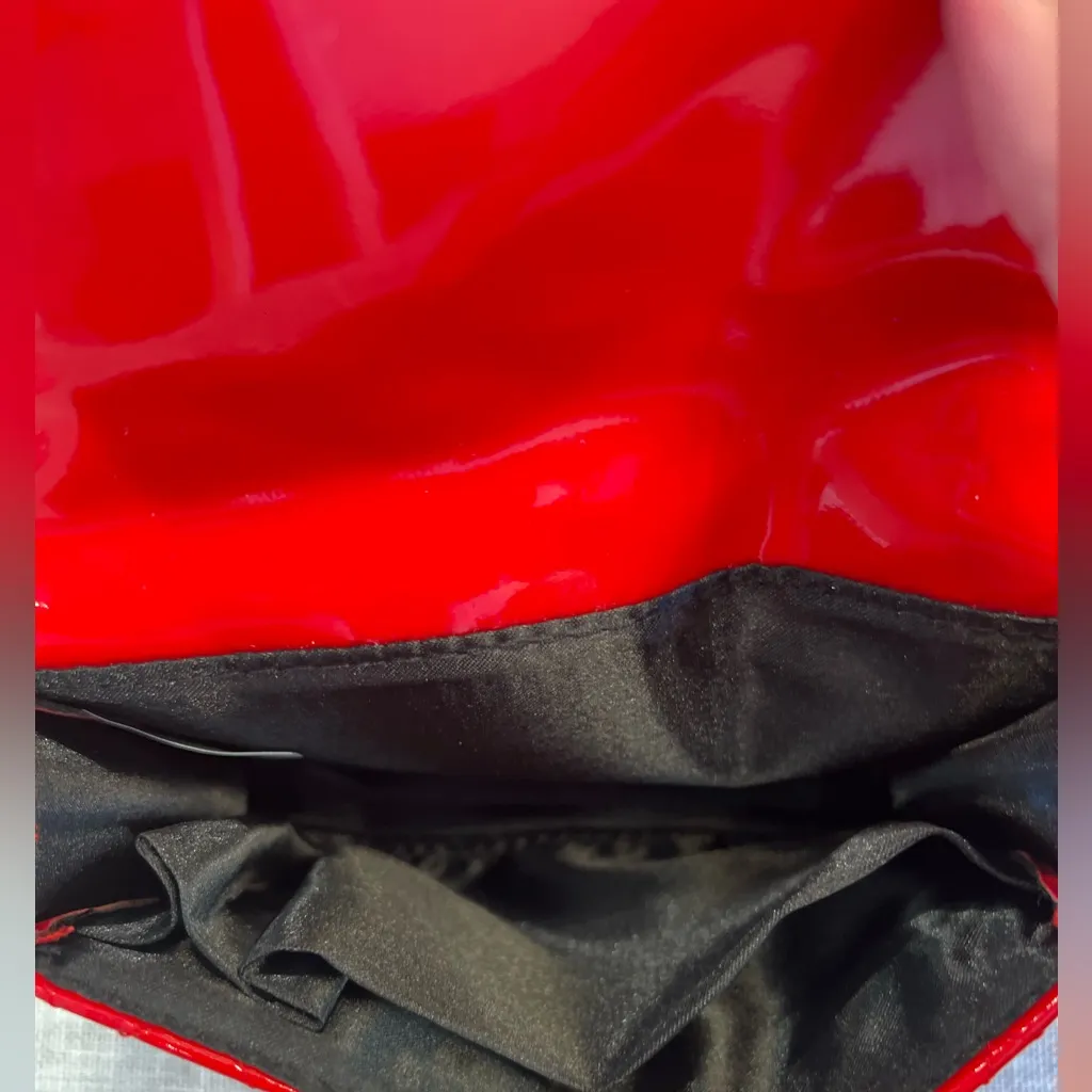 Red Quilted Women's Bag with ID slot - Image 3