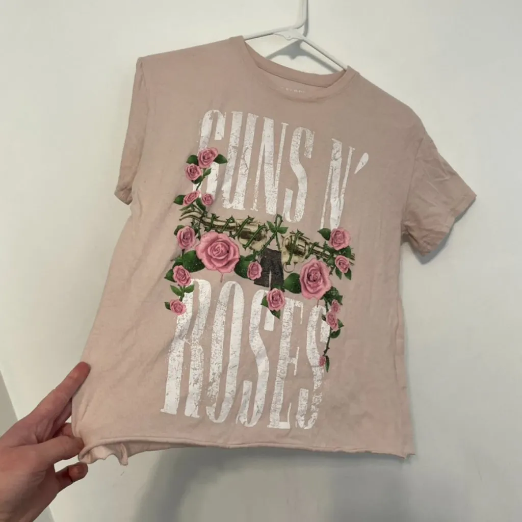 BRAVADO Guns N Roses Floral Short Sleeve Graphic T - Image 8