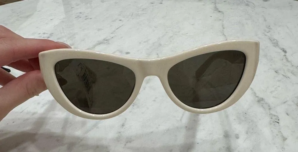 NEW- Saint Laurent 53mm Cat Eye Sunglasses in Ivory - Image 9