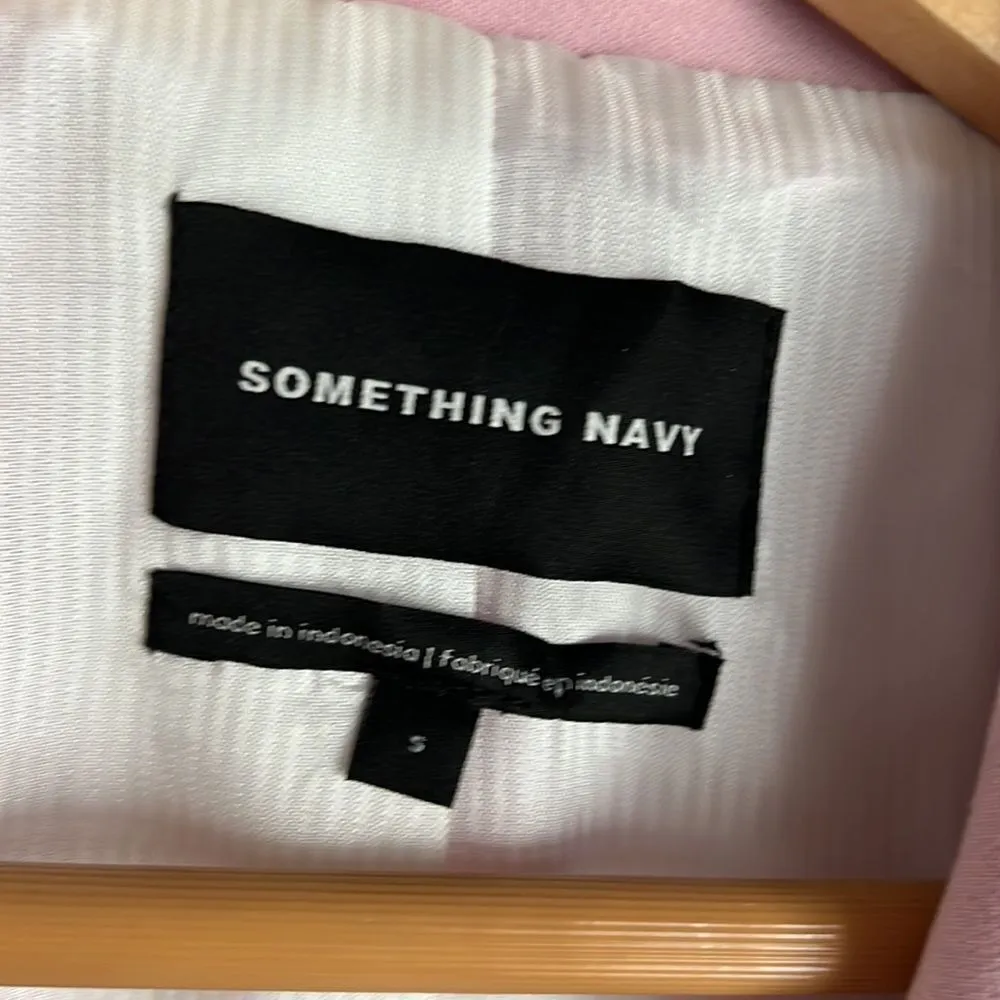 NWT Something Navy Pink Carnation Powerhouse Blazer - Image 9