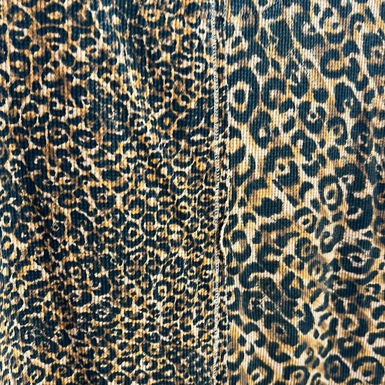 Anthropologie Pilcro Animal Print Thermal Top Boho Contrast Edgy XS - Image 7