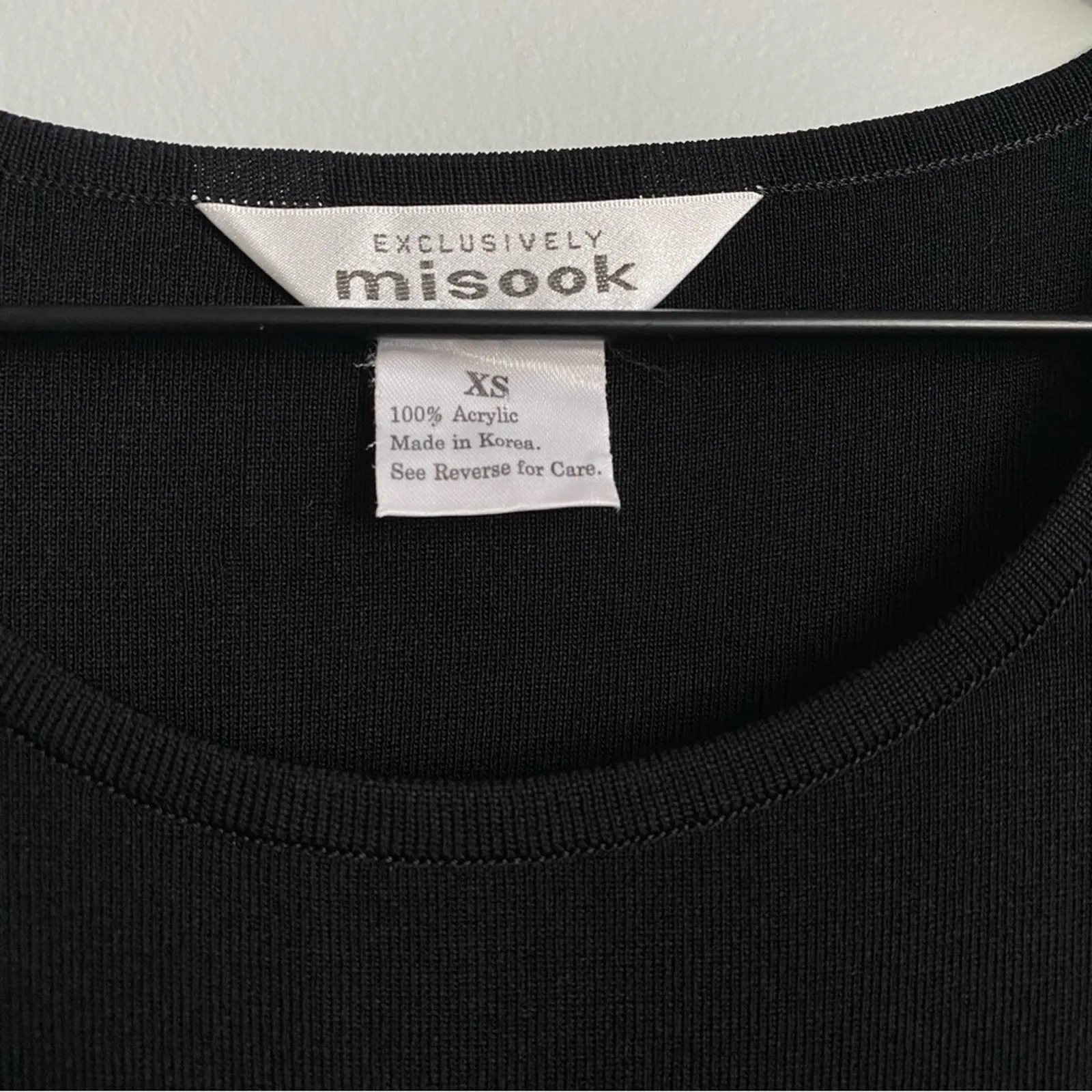 Exclusively Misook Sleeveless Black Dress - Image 5