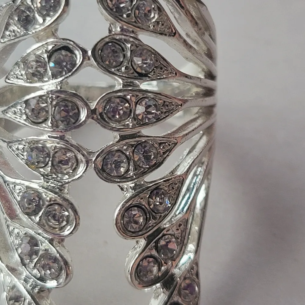 Vintage Bat Wing Unbranded Statement Ring Silver - Image 7