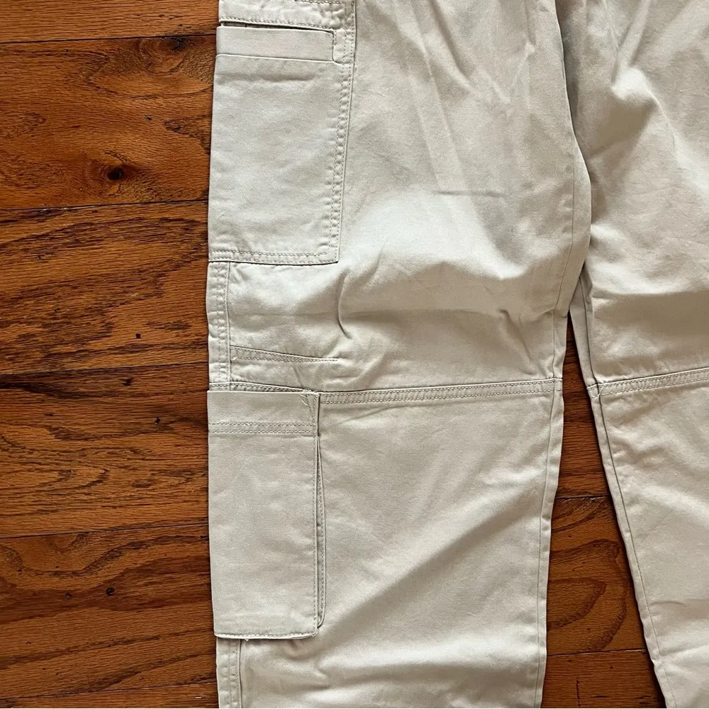 NWT H&M Cargo Pants - Image 2