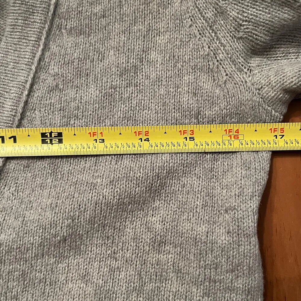 Madewell Woman's Coffee Shop Button V-Neck Cardigan Merino Wool Sweater Size XS - Image 6