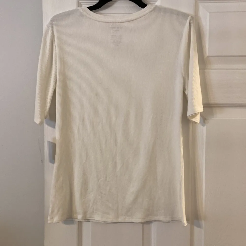 Nine West short sleeve sleeve shirt size L brand new with tag length 26” bust 34 - Image 7