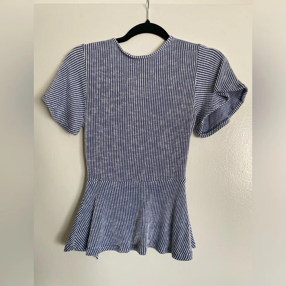 Cute peplum top Blue - Image 2