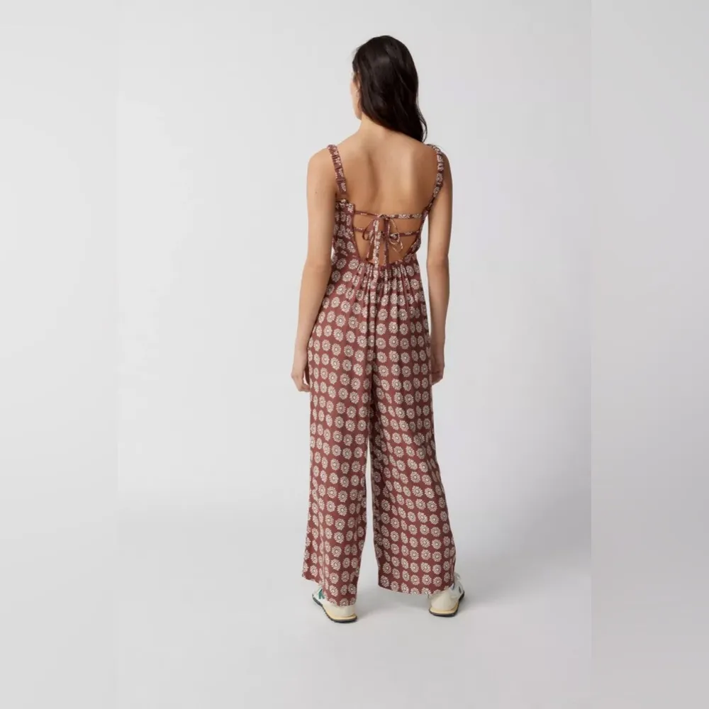 Urban Outfitters Ecote Lovas‎ Linen Strappy-Back Brown Patterned Jumpsuit Large - Image 3