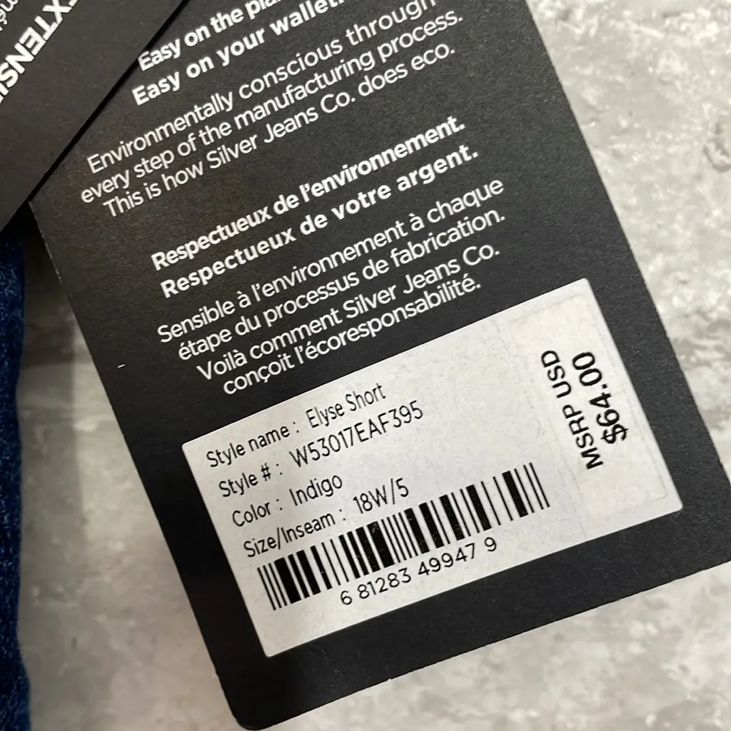 Silver Jeans Elyse Curvy Fit Denim Shorts - Image 5