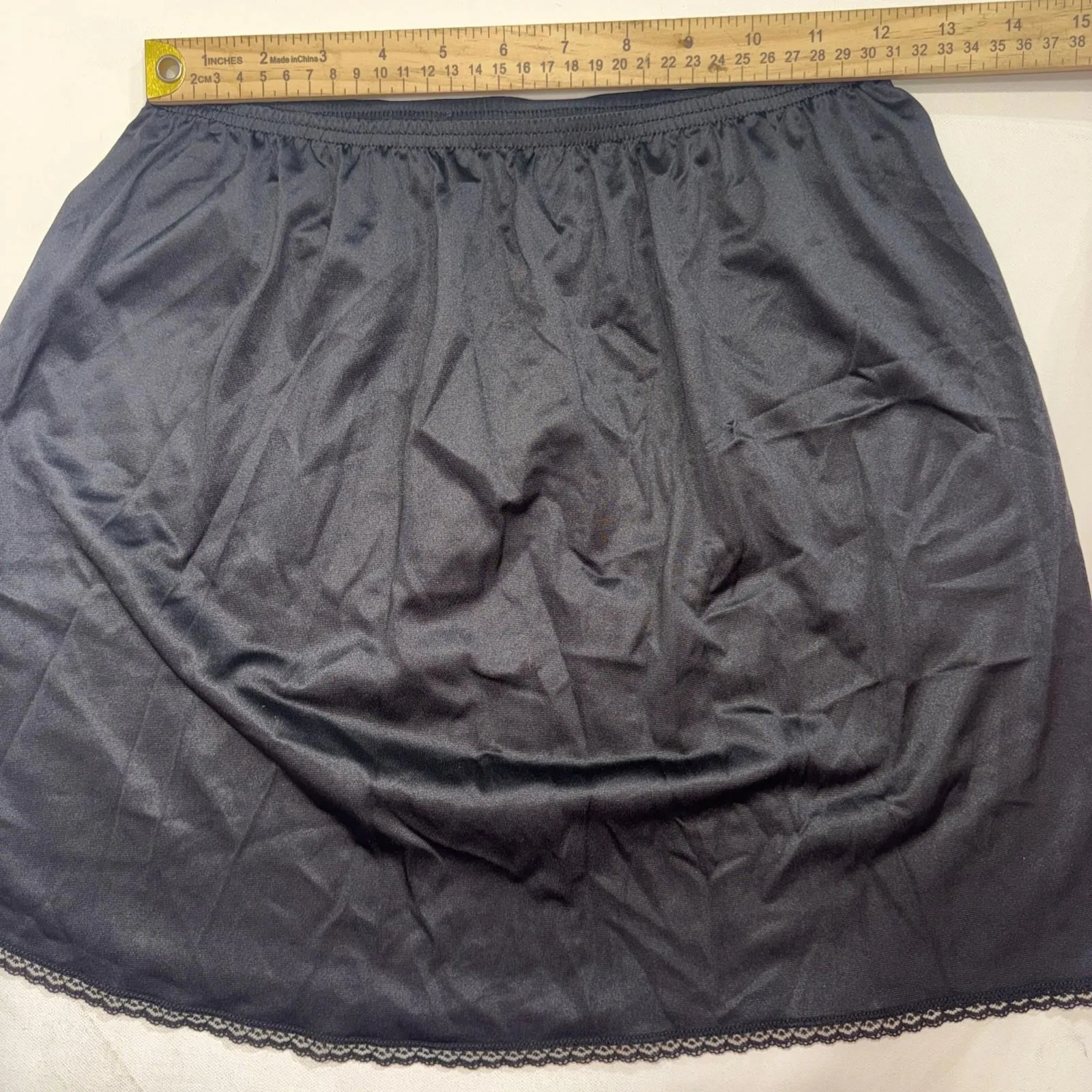 Vintage Vanity Fair Lingerie Black Nylon Half Slip Size Medium USA Made - Image 7