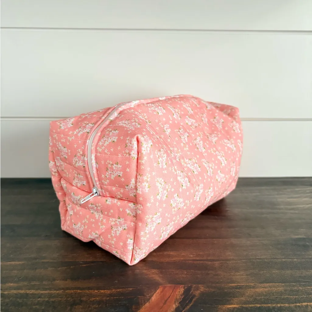 Handmade Flower Print Cosmetic Make Up Bag Pink/White Sz OS - Image 2