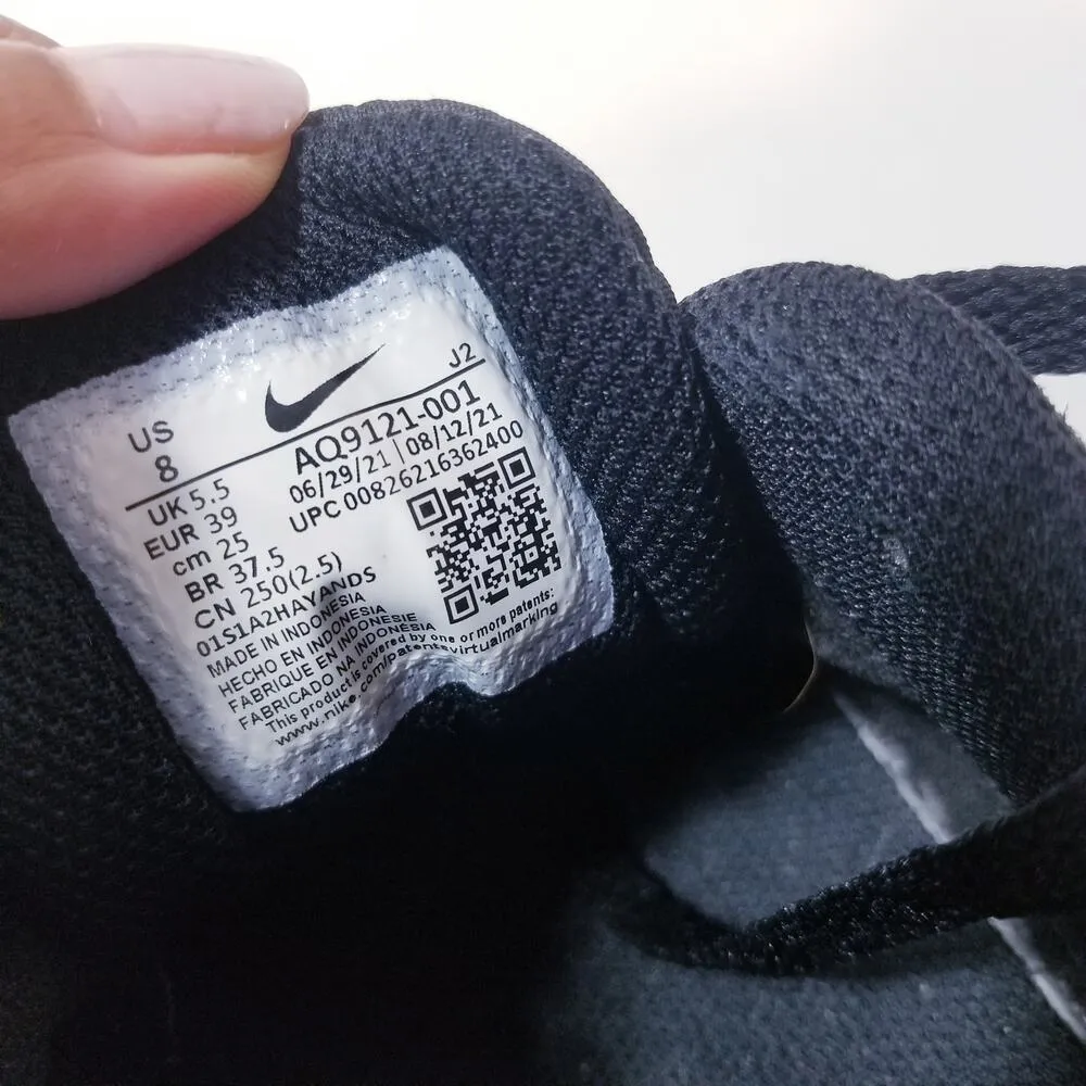 NIKE Black Suede Lace Up Sneakers - Image 4