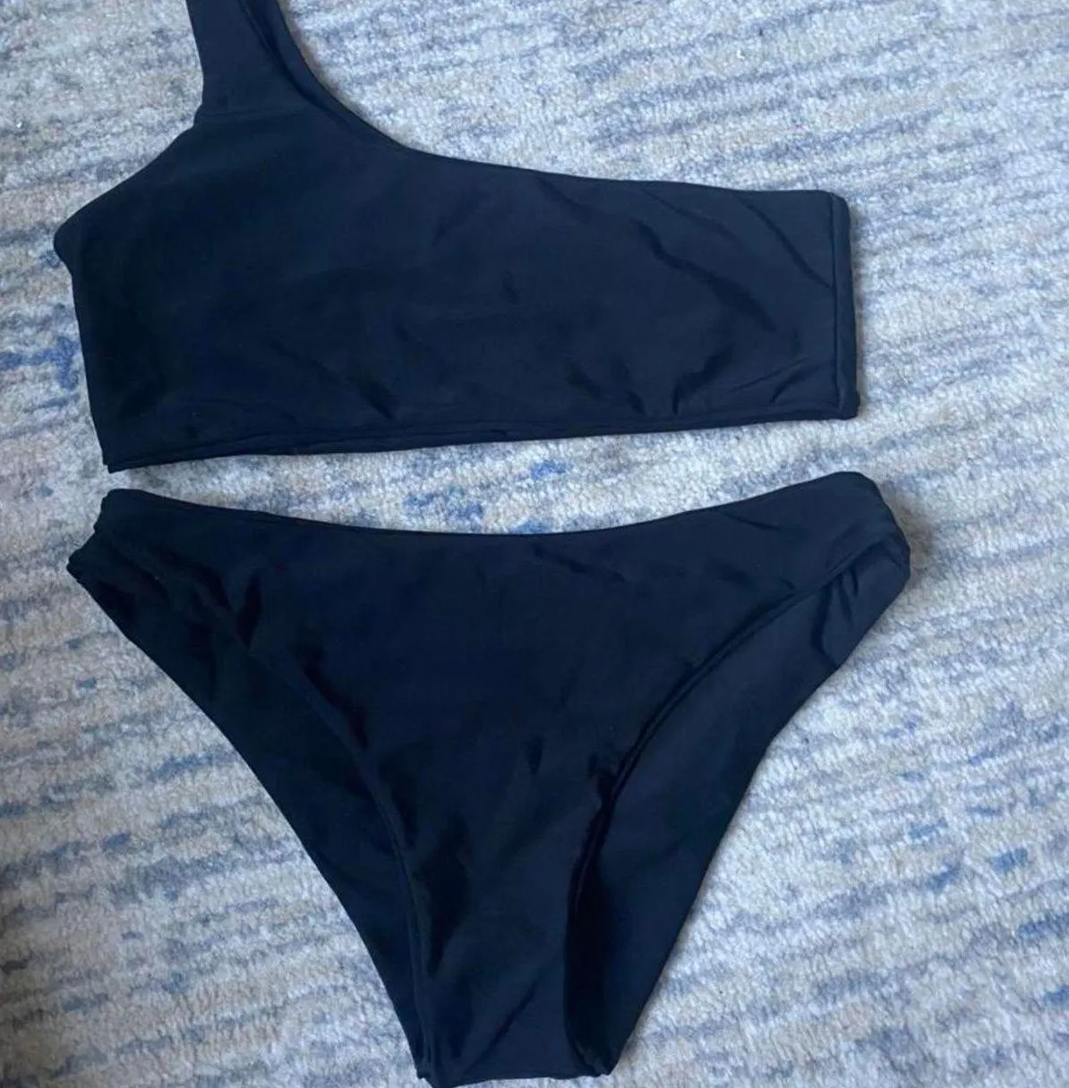 SHEIN Black One Shoulder Bikini - Image 2