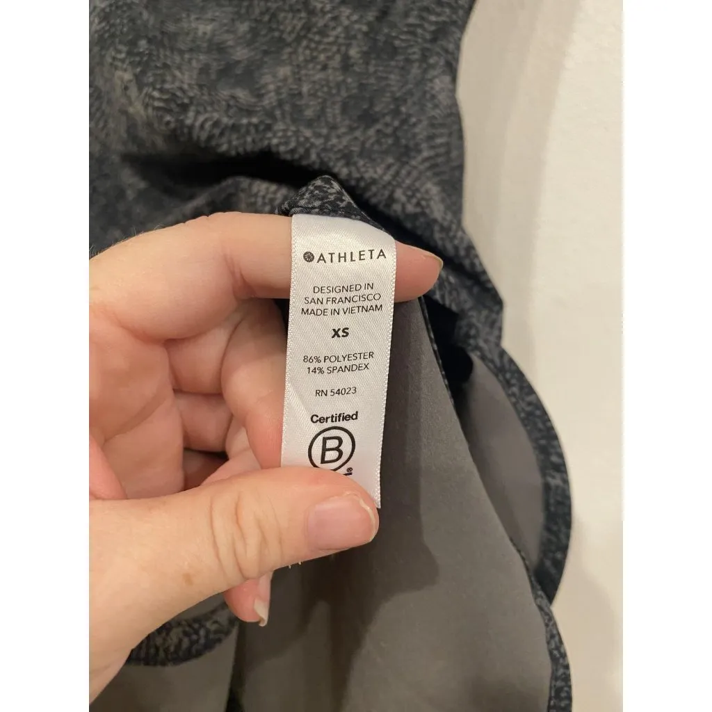 Athleta Tank Top Womens Extra Small Gray Black Sleeveless Performance Athletic - Image 5