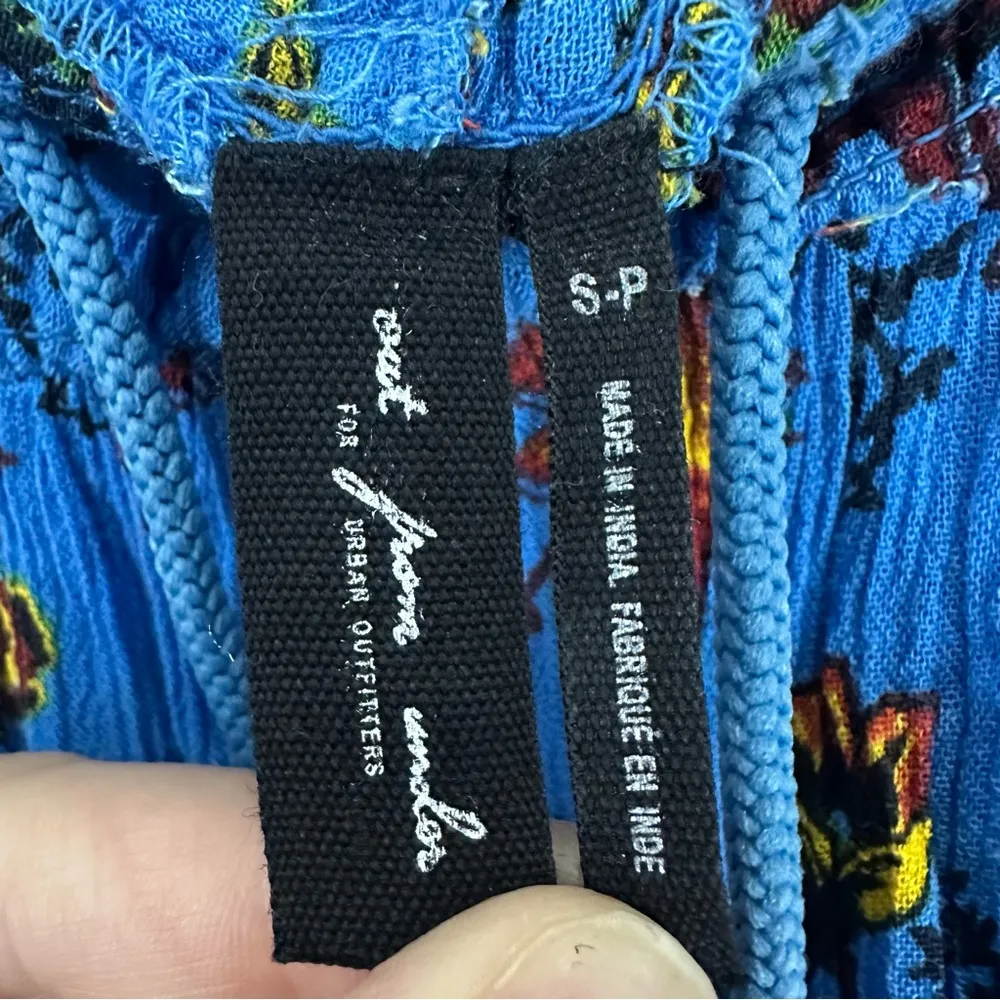 Out From Under Urban Outfitters Floral Maxi Skirt Petite Small Blue - Image 4