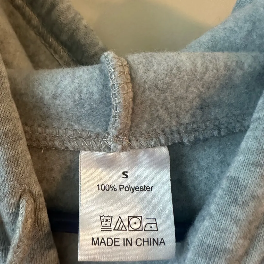 Women’s Outer Banks grey hoodie pullover small Gray - Image 3