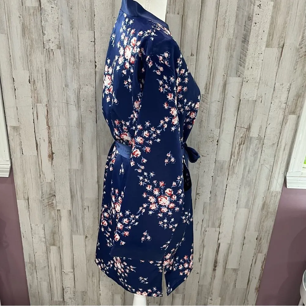 Morgan Lane X FabFitFun Navy Blue Floral Satin Robe S/M - Image 4