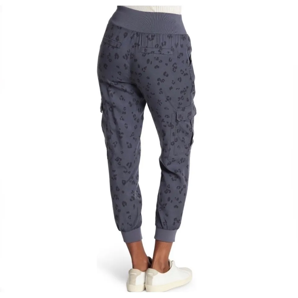 NWT Democracy Midnight Blue Leopard Print Cargo Jogger Pants Women's Size XL - Image 2