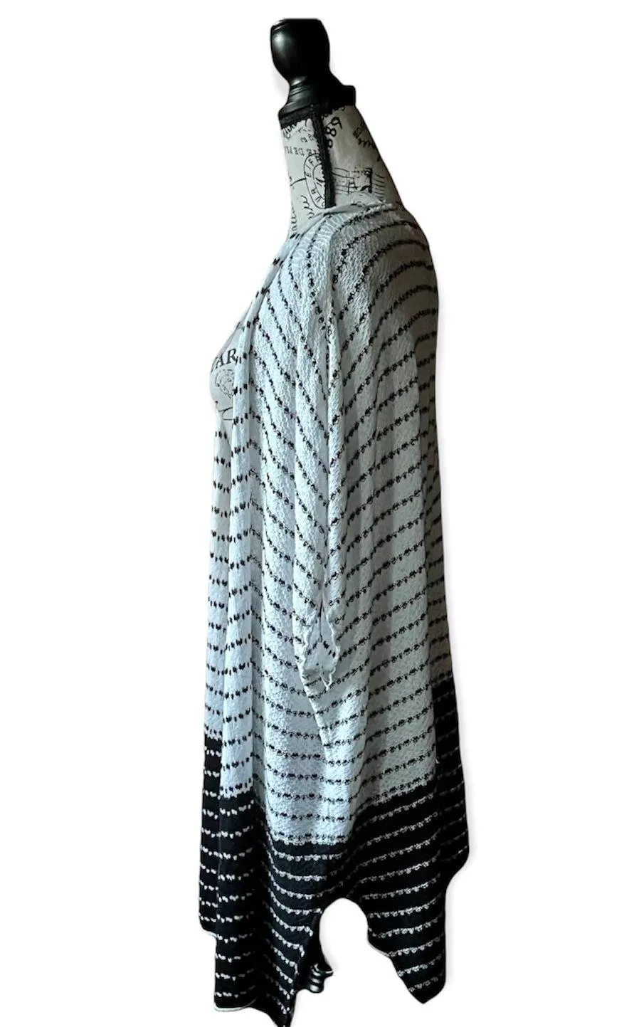 Womens O’Neill Black And White Short Sleeve Striped Cardigan Kimono Long One Size  - Image 3