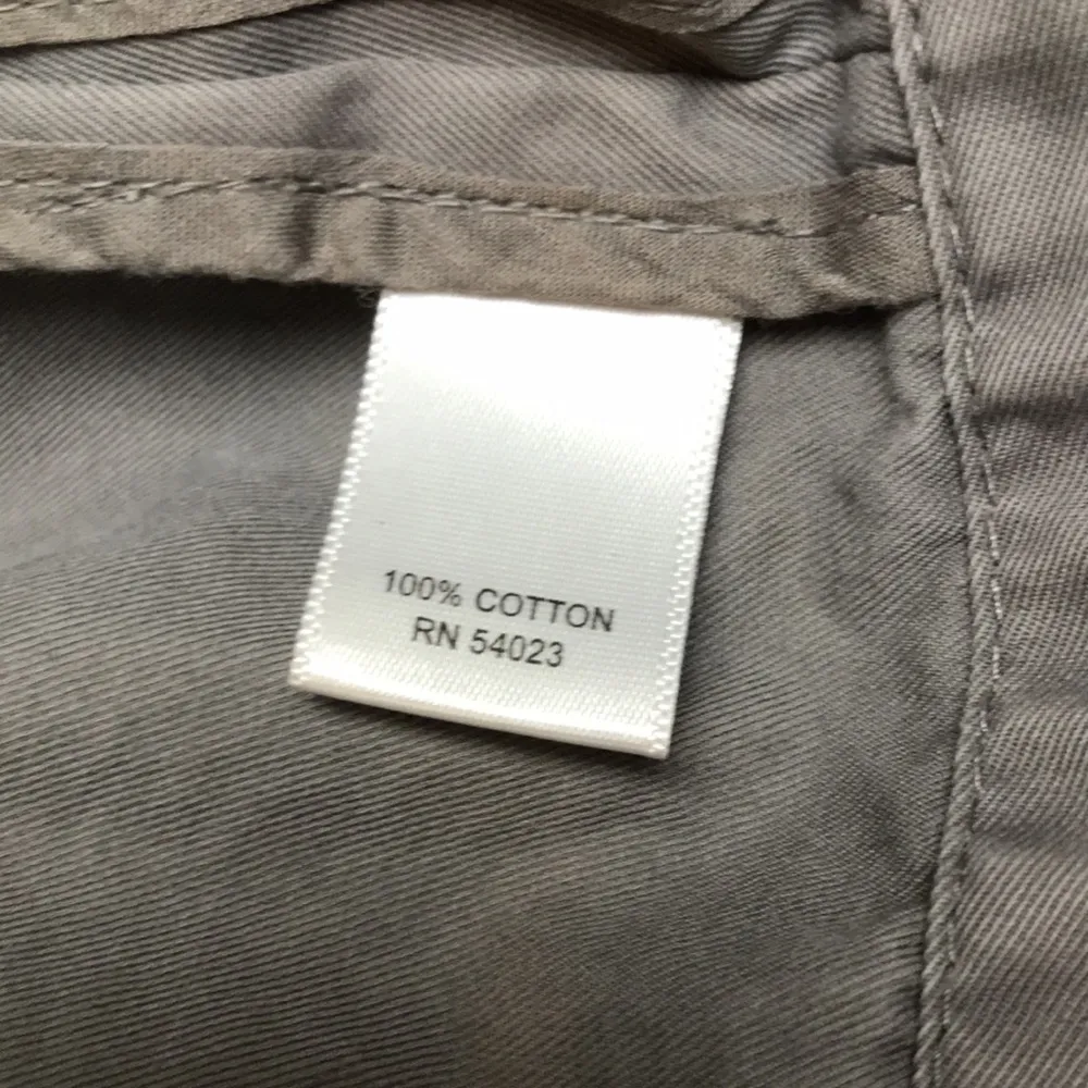 Banana Republic Women’s Utility Multi-Pocket Gray Zipper Button-Up Jacket - Image 11