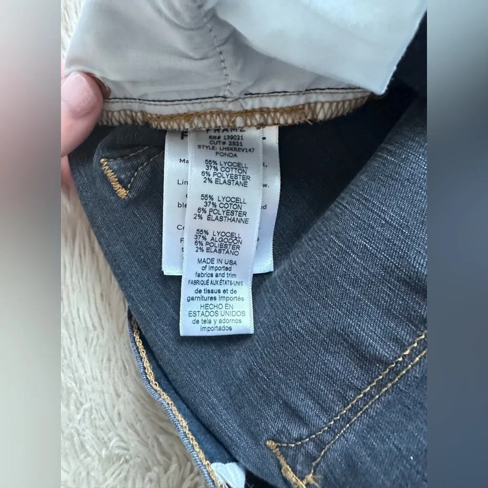 Frame Denim Revolve Le High Skinny Jeans Raw Edge Hem
Ankle Slit Fonda Size 27 - Image 12
