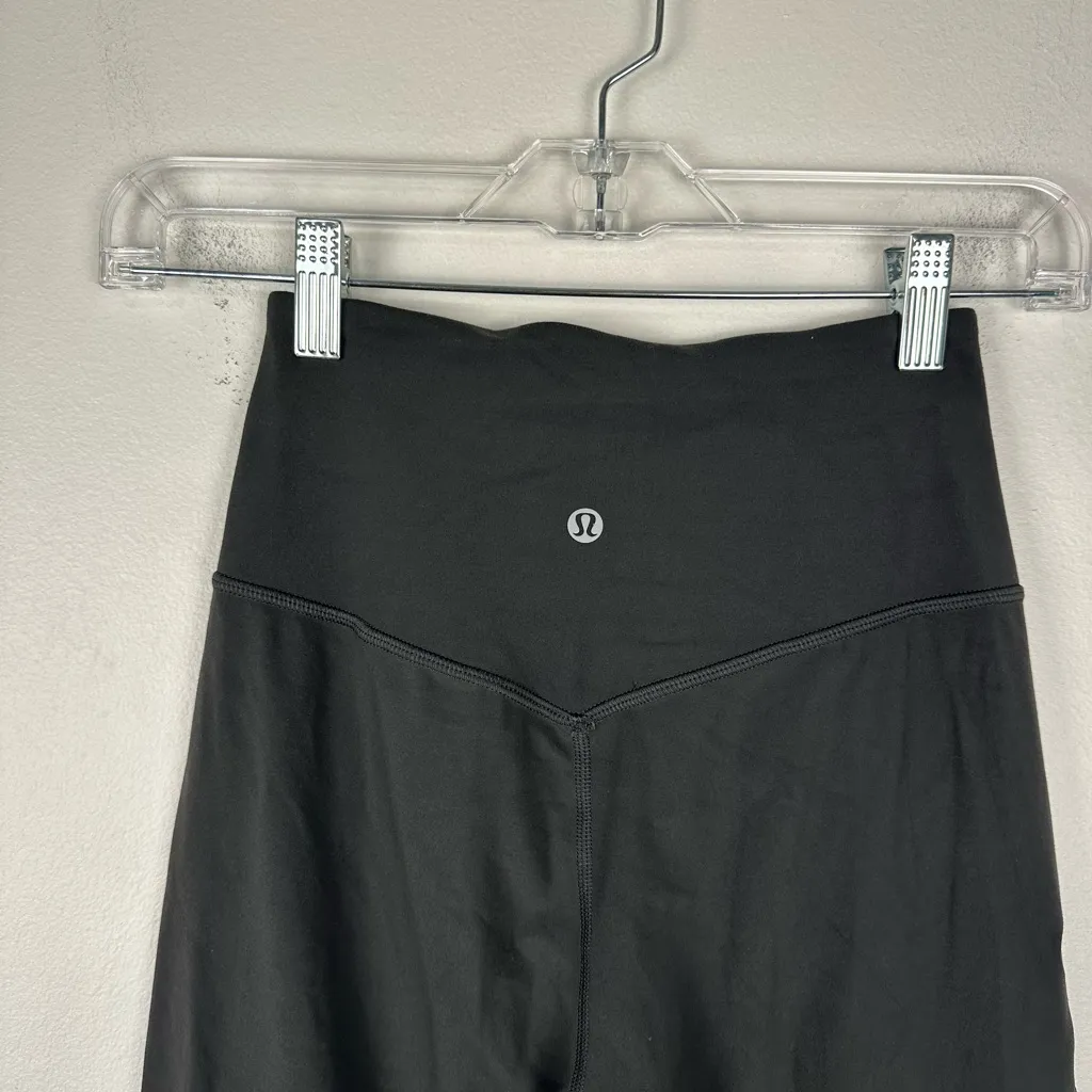 Lululemon Align Wide Leg Super-High-Rise Crop *23"
Graphite Grey Women’s Sz 2 - Image 5