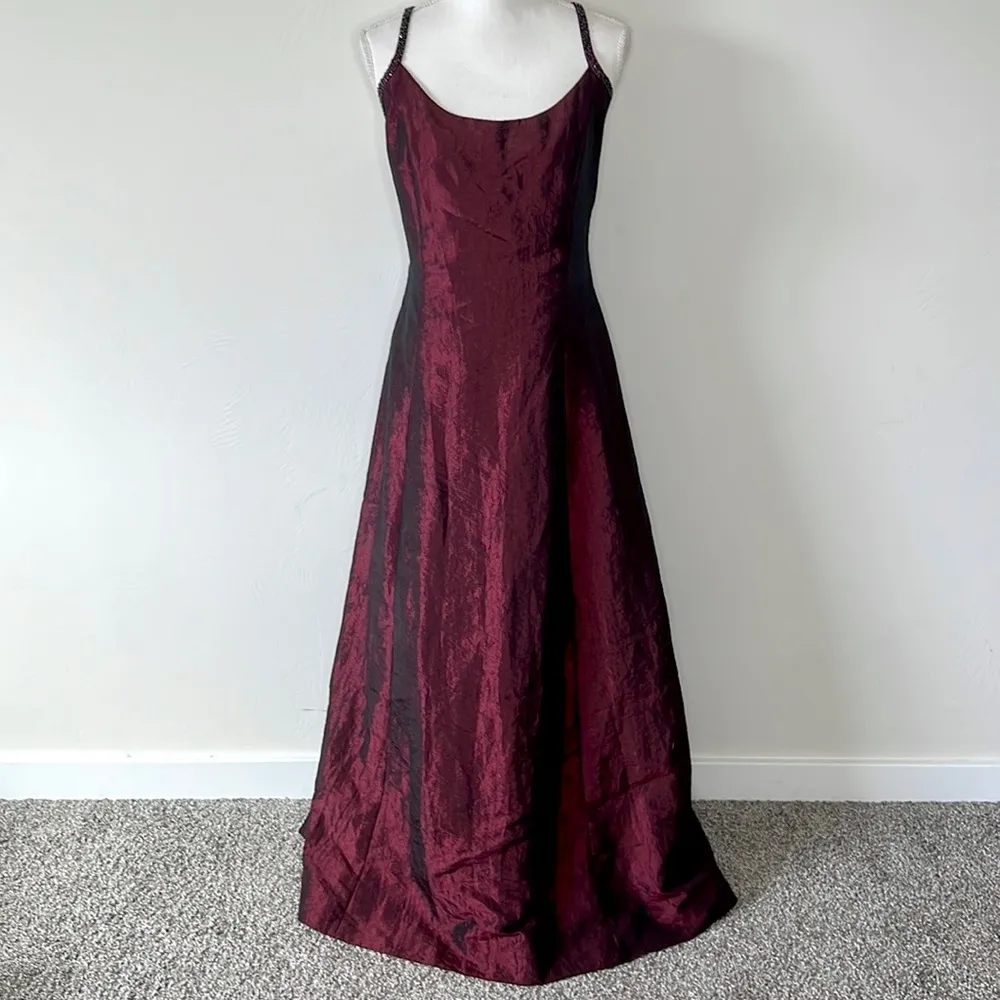 Vintage Gothic Prom Dress Red Size 12 - Image 3