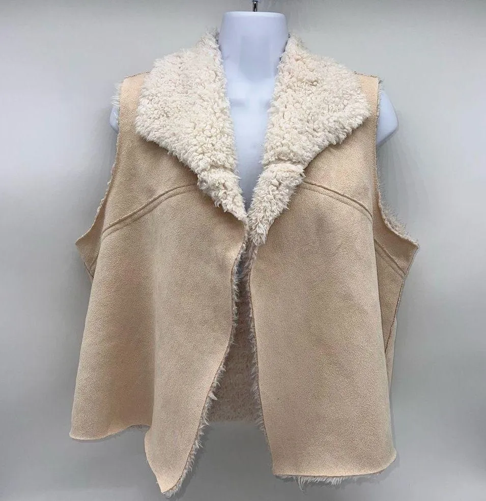 Christopher & Banks Women's Petite Reversible Faux Shearling Vest-Petite Large - Image 1