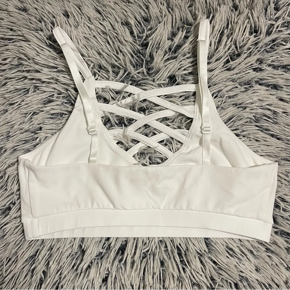 Bombshell Sportswear bra! - Image 3