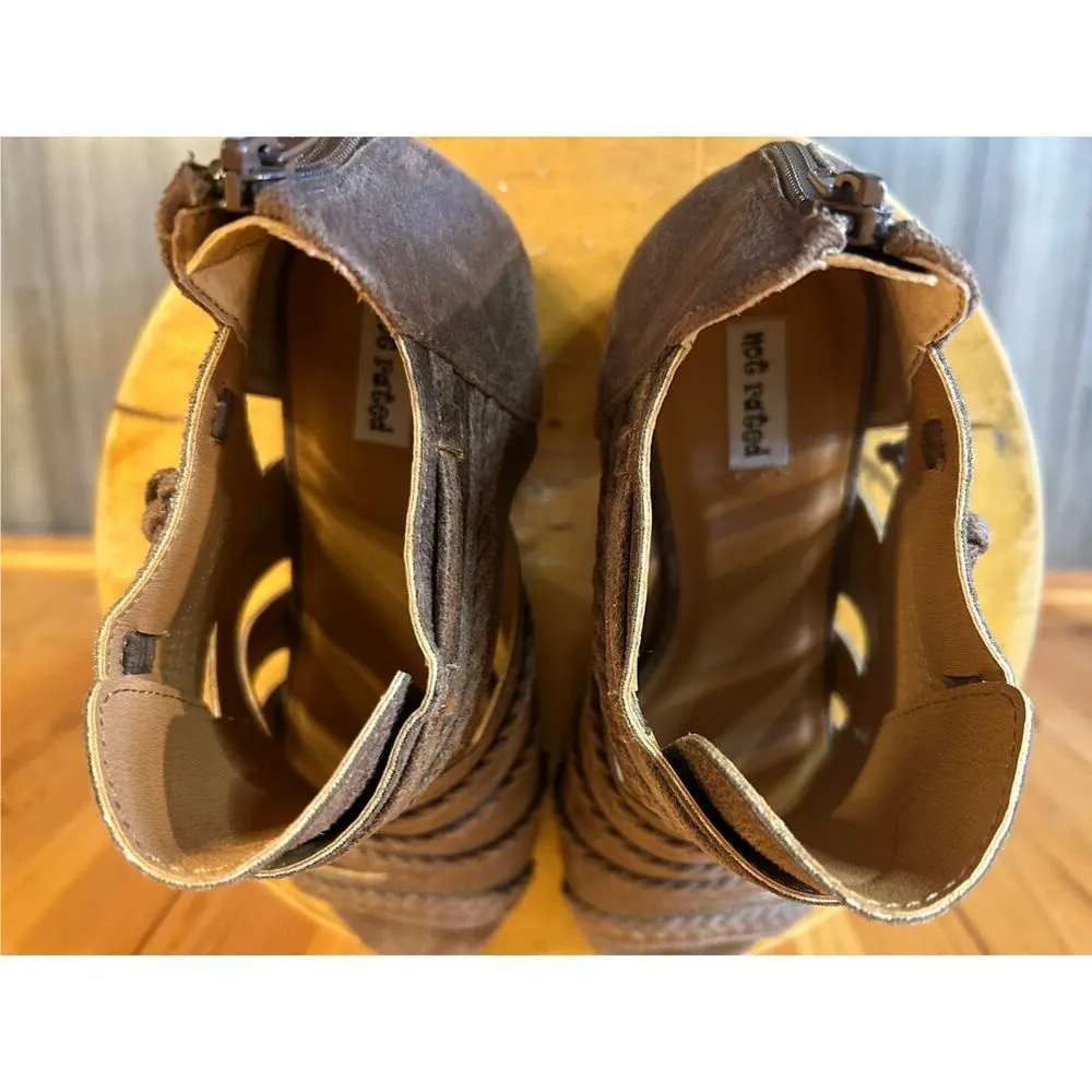 Not Rated Strappy Heeled Sandal Boots 10 Faux Suede Brown Block Heel Back Zip - Image 5