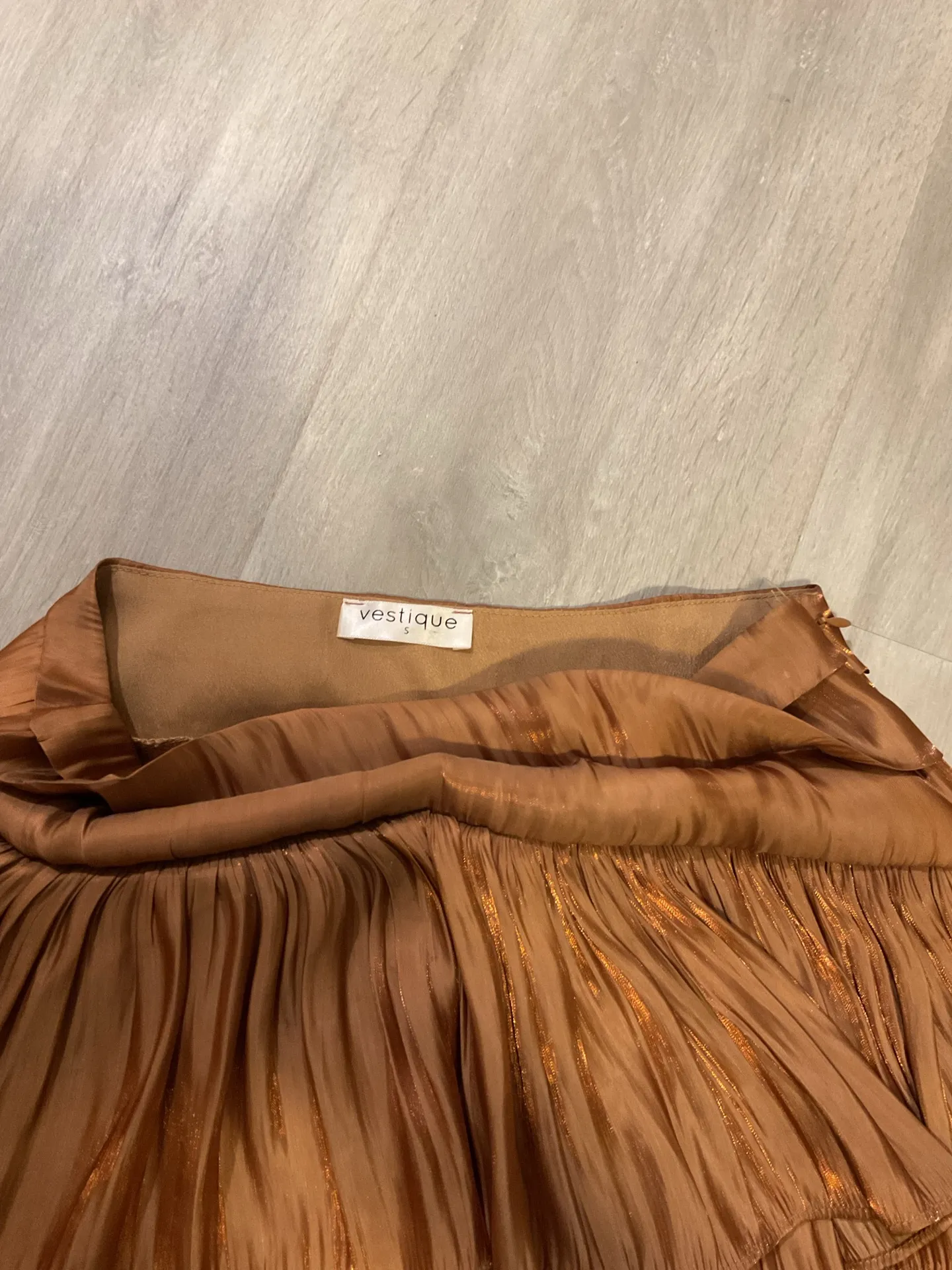 Vestique Skirt Mini - Image 2