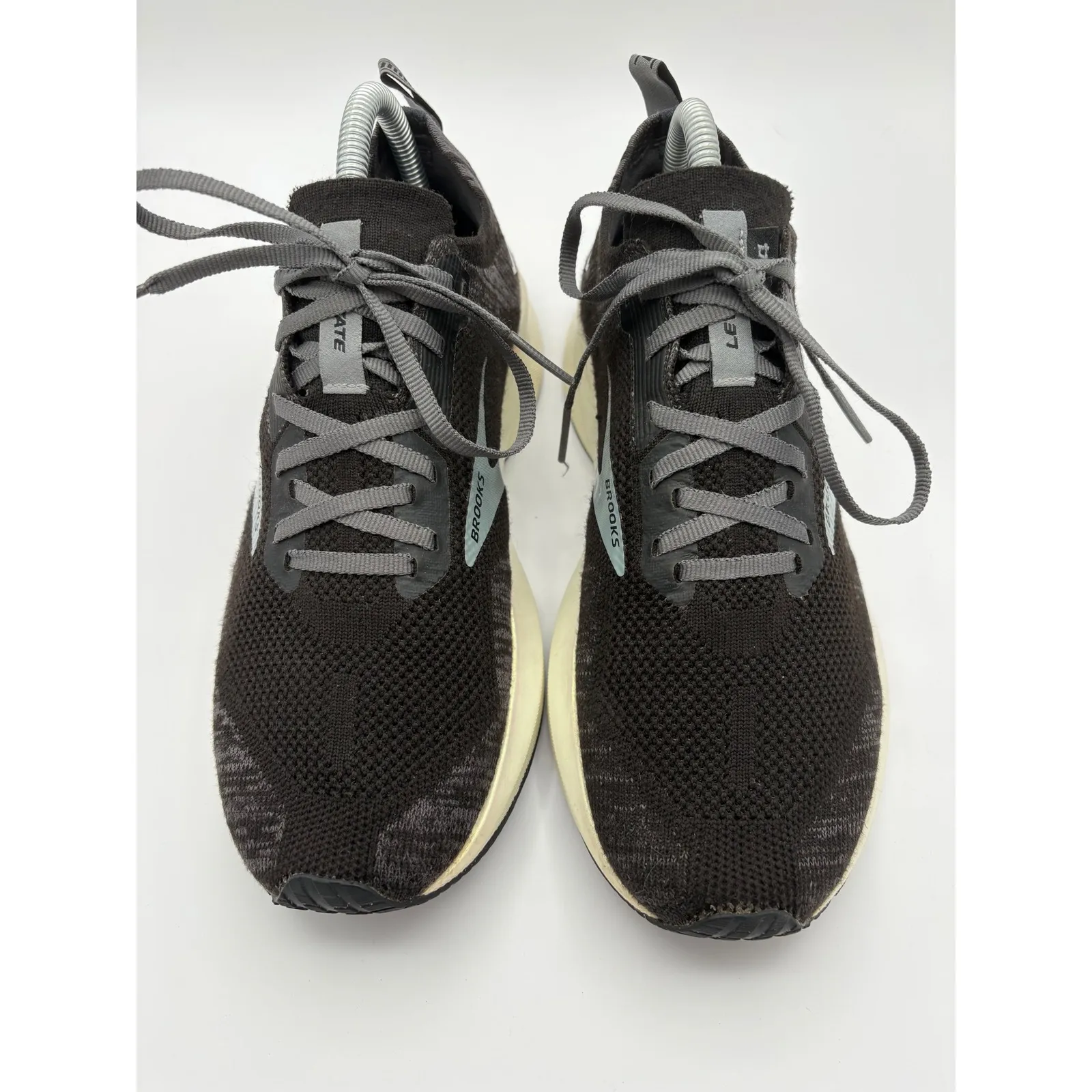Brooks Levitate 4.0 Running Shoes Knit Sneakers Athletic Black Gray - Size‎ 9 - Image 2