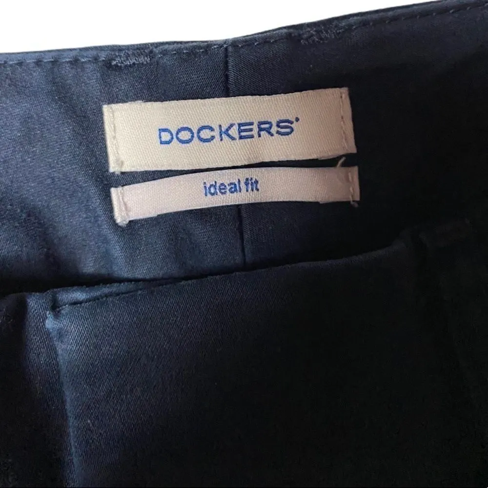 Dockers SZ 6 ideal fit metro capri pants - Image 3
